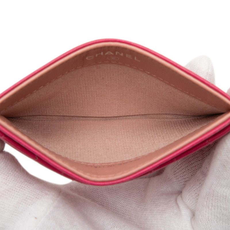 Chanel Camellia Card Case Pink Lambskin