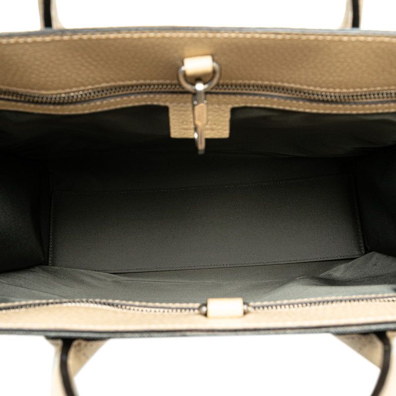 Gucci GG Nylon Off the Grid Long 2-Way Shoulder Bag Gray Beige