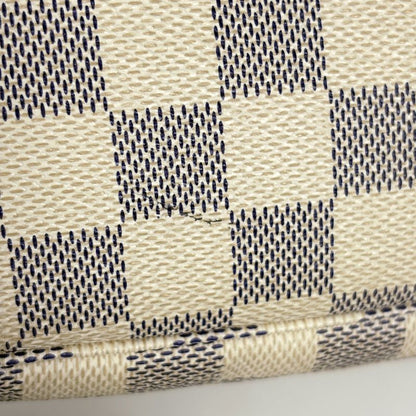Louis Vuitton Pochette Makeup Cosmetics in Pouch Damier Azur White Loafer