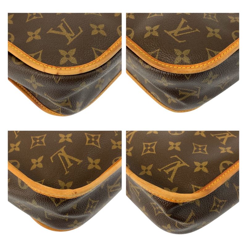 Louis Vuitton Monogram Messenger Bosphore PM Brown Shoulder Bag Pochette