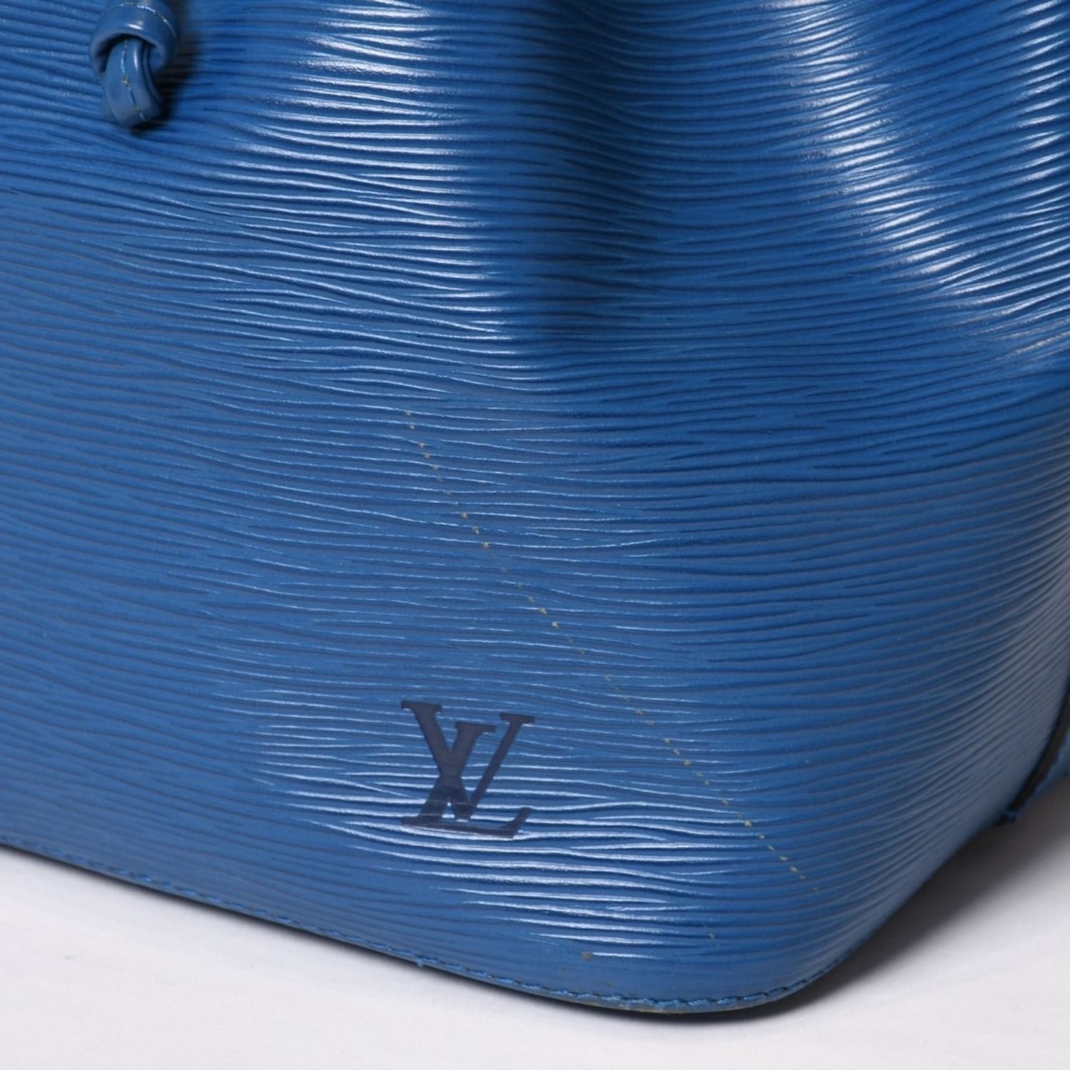 Louis Vuitton Epi Petit Noe Bag Blue Gold — view 6