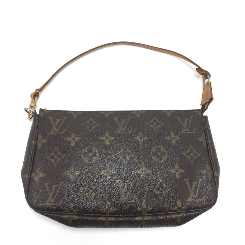 Louis Vuitton Pouch Fastener Tab Missing