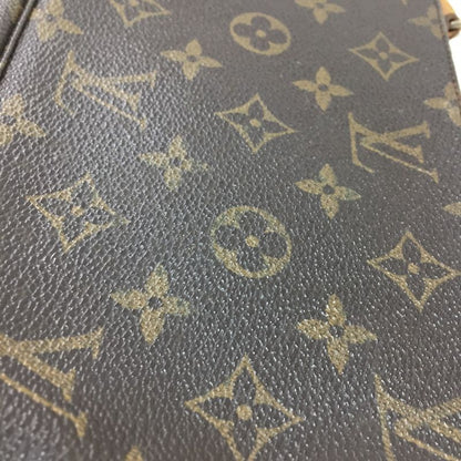 Louis Vuitton Pouch Fastener Tab Missing