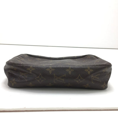 Louis Vuitton Cosmetic Pouch Monogram Trousse Toilet 2 Cannot Be Due to