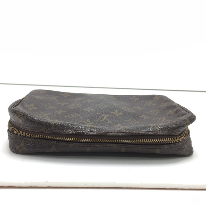 Louis Vuitton Cosmetic Pouch Monogram Trousse Toilet 2 Cannot Be Due to