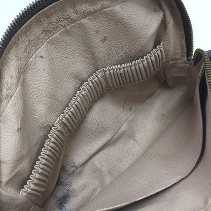 Louis Vuitton Cosmetic Pouch Monogram Trousse Toilet 2 Cannot Be Due to