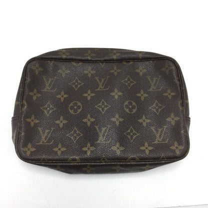 Louis Vuitton Cosmetic Pouch Monogram Trousse Toilet 2 Cannot Be Due to
