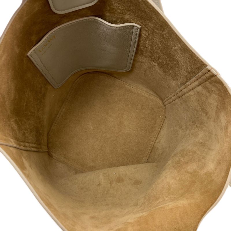 Loewe Pebble Bucket Bag Calf