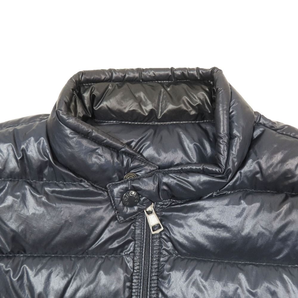 Moncler Acorus Giubbotto Jacket Down Stand Collar Logo Patch Navy 1