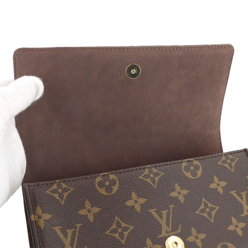 Louis Vuitton Monogram Wallet on Chain Lily 2-Way