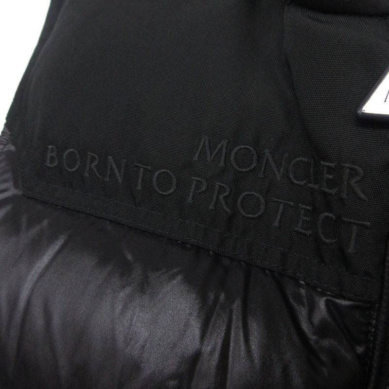 Moncler Genichi Gilet Down Vest Icon Patch Letter Ring Logo 1