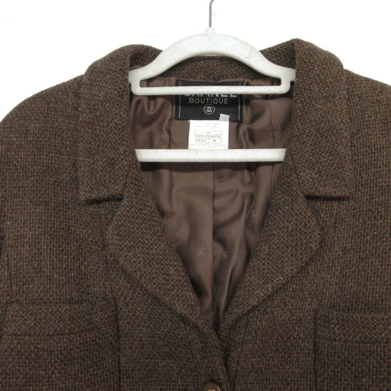 Chanel Vintage Tweed Tailored Jacket Square CC Logo Button 38 M Brown
