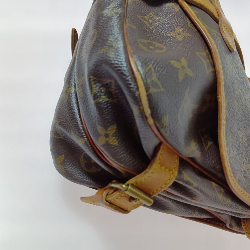 Louis Vuitton Monogram Saumur 30 Shoulder Bag Brown