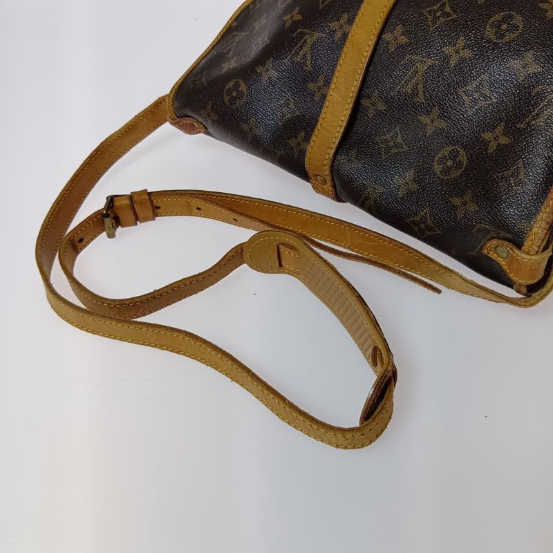 Louis Vuitton Monogram Saumur 30 Shoulder Bag Brown