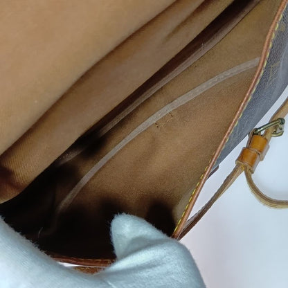 Louis Vuitton Monogram Saumur 30 Shoulder Bag Brown