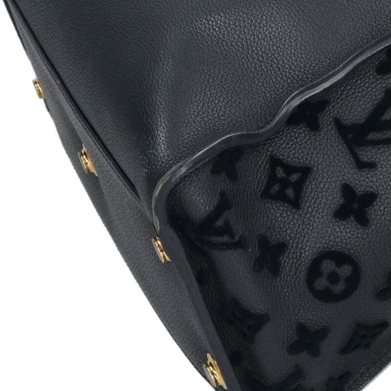 Louis Vuitton on My Side MM Monogram Tufting Contrast Leather Handbag MM