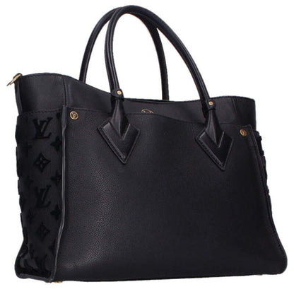 Louis Vuitton on My Side MM Monogram Tufting Contrast Leather Handbag MM