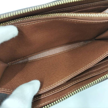 Louis Vuitton Zippy Wallet Monogram