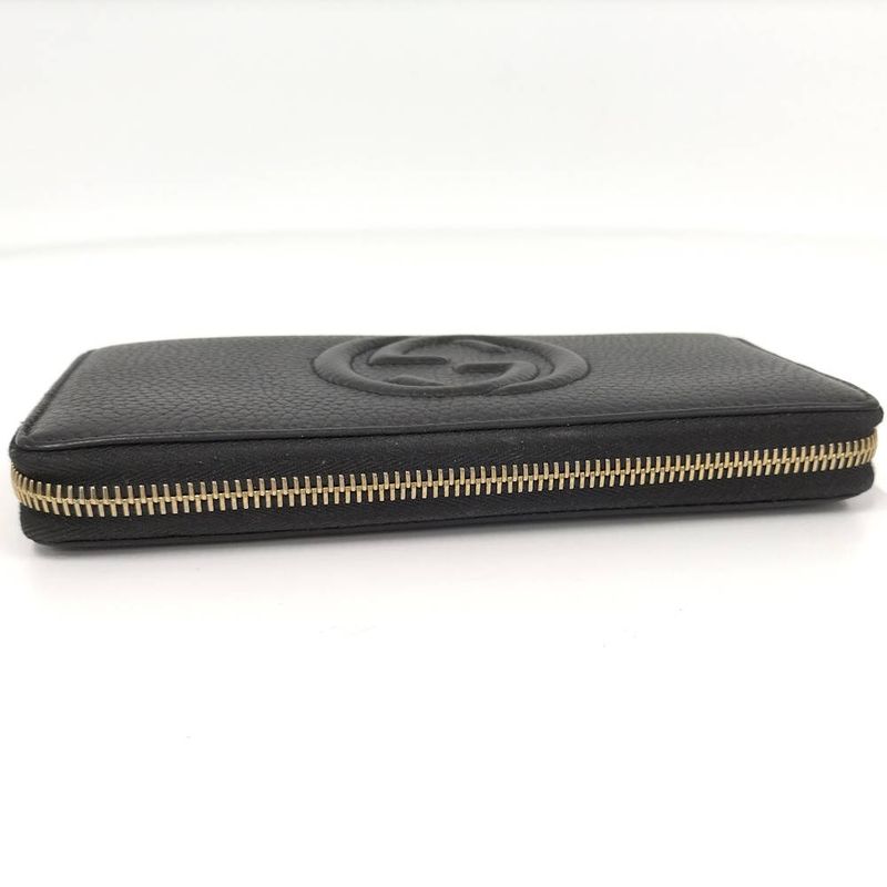 Gucci Soho Zip Around Wallet Interlocking Leather Black