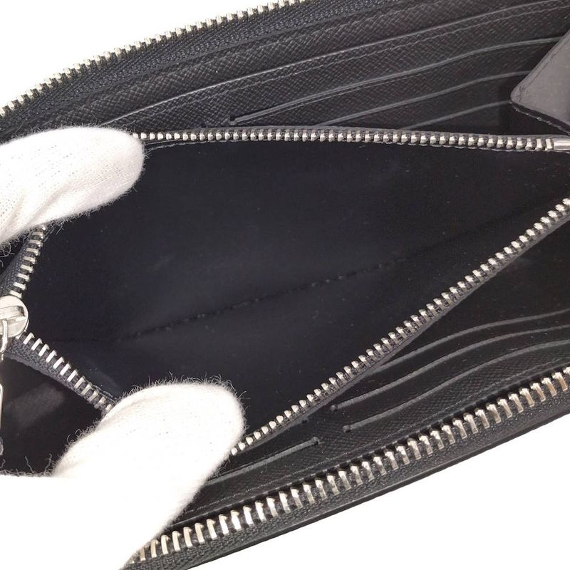 Louis Vuitton Zippy Wallet Horizontal Zip Around Taiga Noir Black