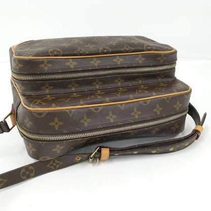 Louis Vuitton Nile GM Shoulder Bag Monogram
