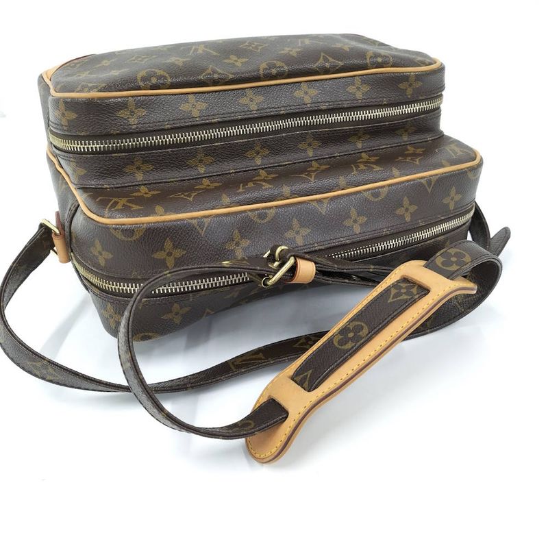 Louis Vuitton Nile GM Shoulder Bag Monogram