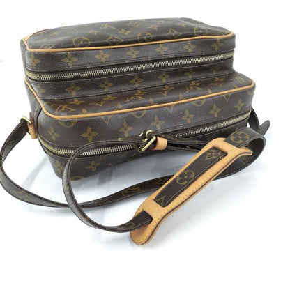 Louis Vuitton Nile GM Shoulder Bag Monogram