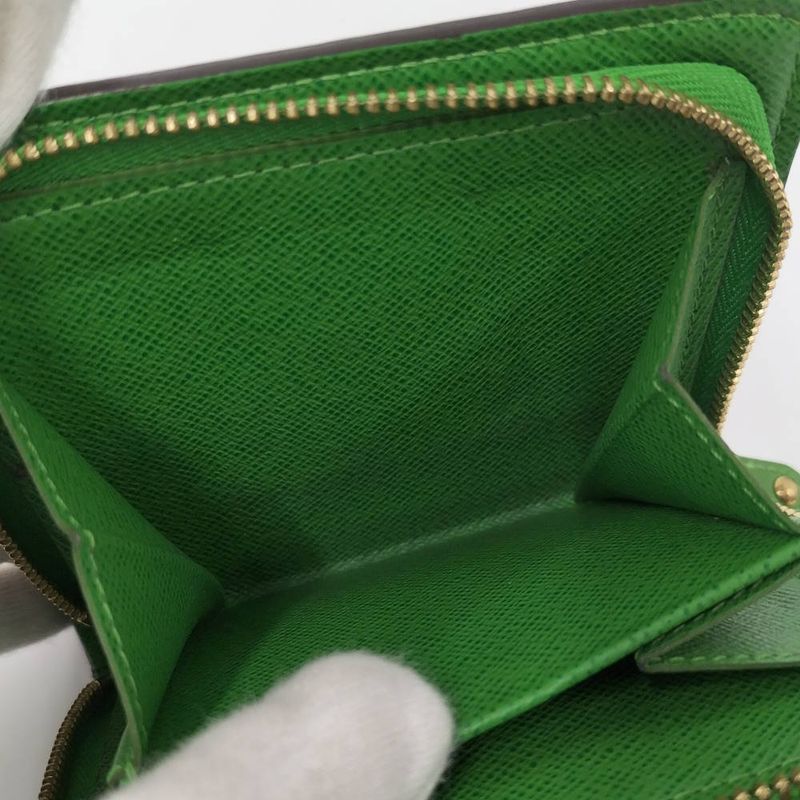 Louis Vuitton Compact Zip Veil Bifold Wallet Monogram Perfo