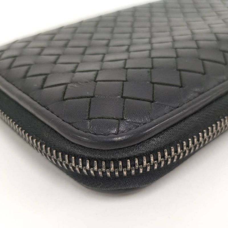 Bottega Veneta Zip Around Wallet Intrecciato Black