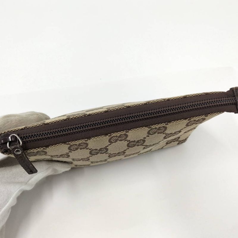 Gucci Makeup Pouch GG Canvas