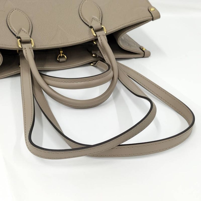 Louis Vuitton on the Go MM 2-Way Shoulder Bag Monogram Empreinte Tourterelle