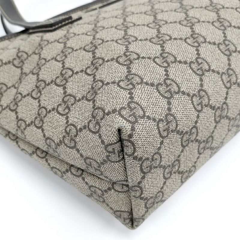 Gucci Shoulder Bag GG Supreme Leather Beige