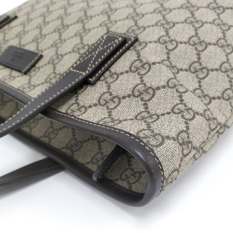 Gucci Shoulder Bag GG Supreme Leather Beige