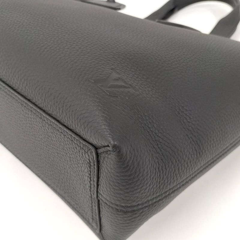 Louis Vuitton Cabas Voyage Tote Taurillon Leather Black