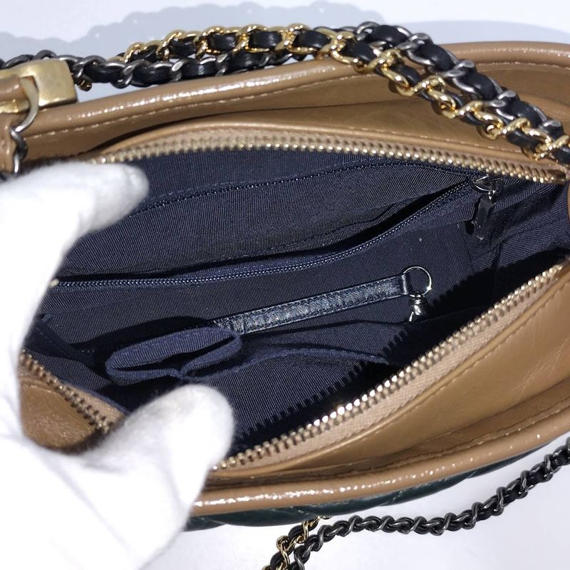 Chanel Gabriel de Chain Shoulder Bag Leather Green
