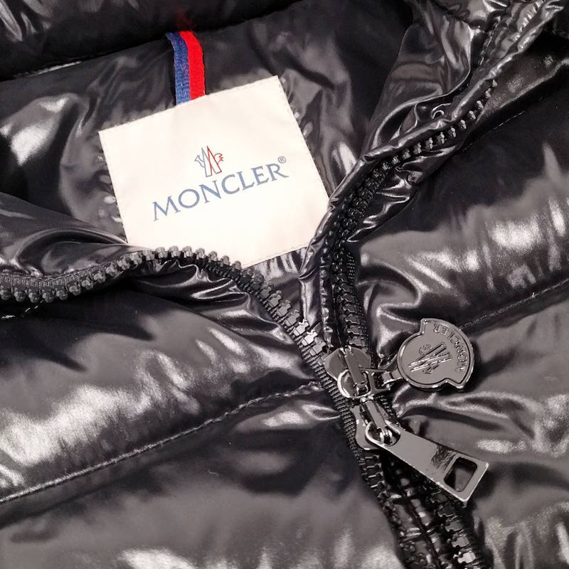 Moncler Down Jacket Black