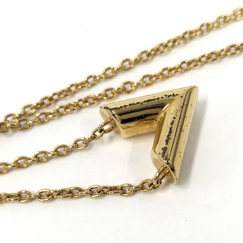 Louis Vuitton Essential Necklace Plated Gold