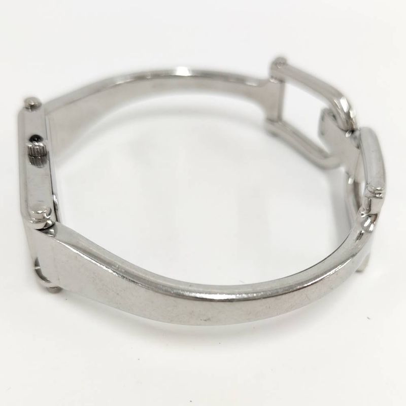 Gucci Bangle Watch Pink Shell Dial