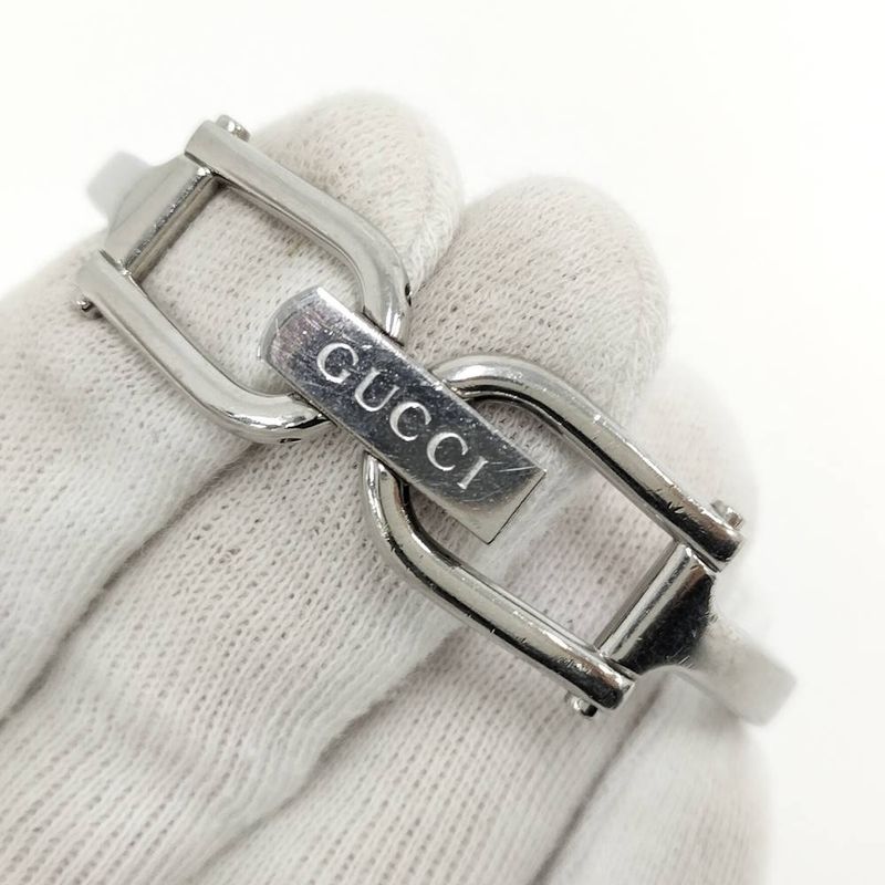 Gucci Bangle Watch Pink Shell Dial