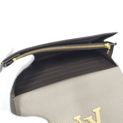 Louis Vuitton Portefeuille Capucines Wallet Taurillon Leather Galle