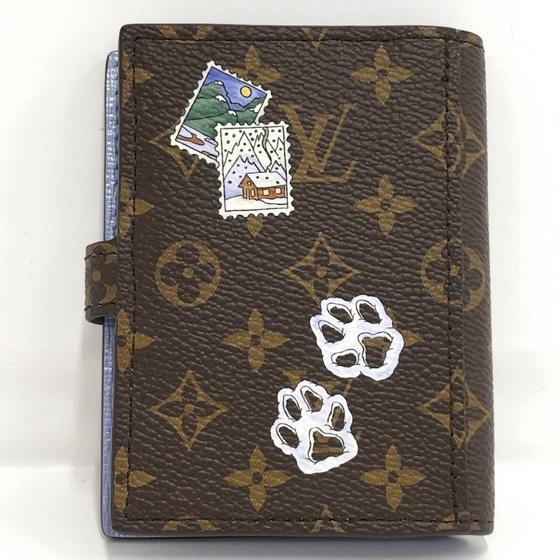 Louis Vuitton Mattifying Paper Case Monogram Vivienne Hat