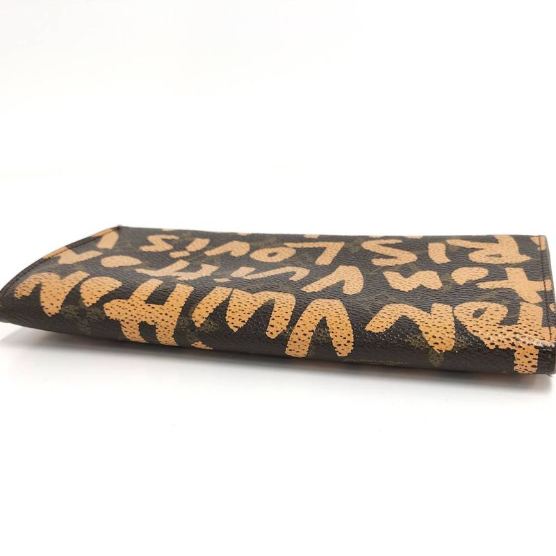Louis Vuitton Bifold Wallet Porte-Monnaie Cles Monogram Graffiti