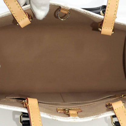 Louis Vuitton on the Go MM 2-Way Bag Monogram Giant Cream Black