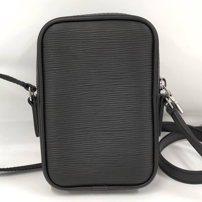 Louis Vuitton Danube PM LV Circle Shoulder Bag Epi Leather Noir Black