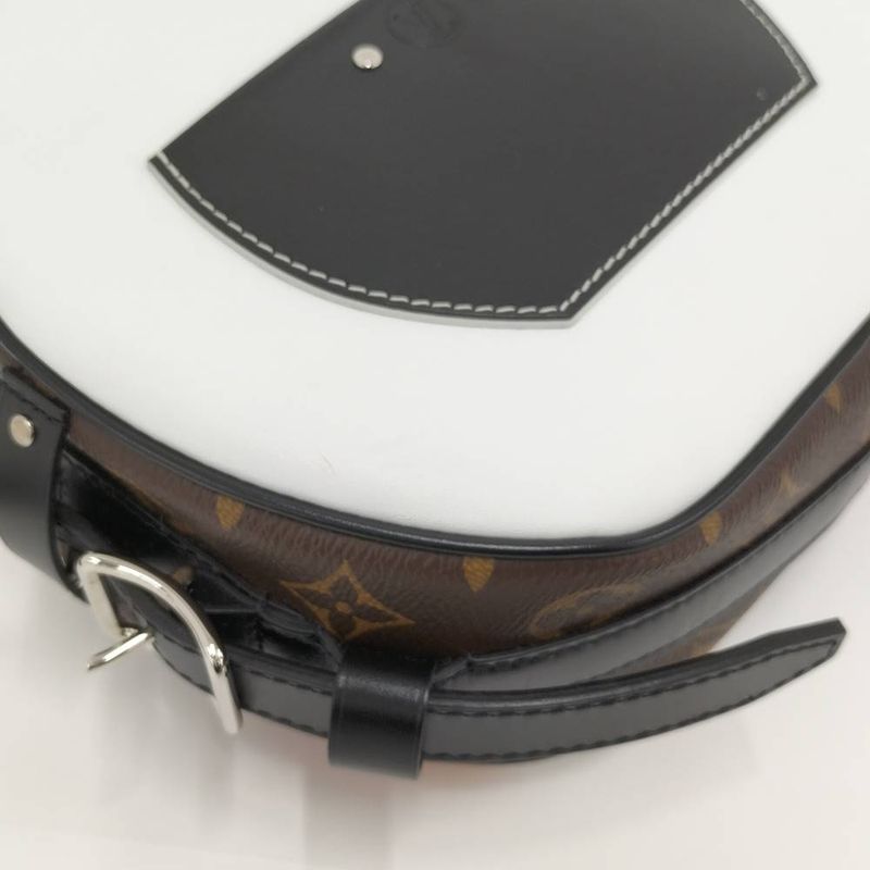 Louis Vuitton Chapeau Small Shoulder Bag LV Air Line Monogram