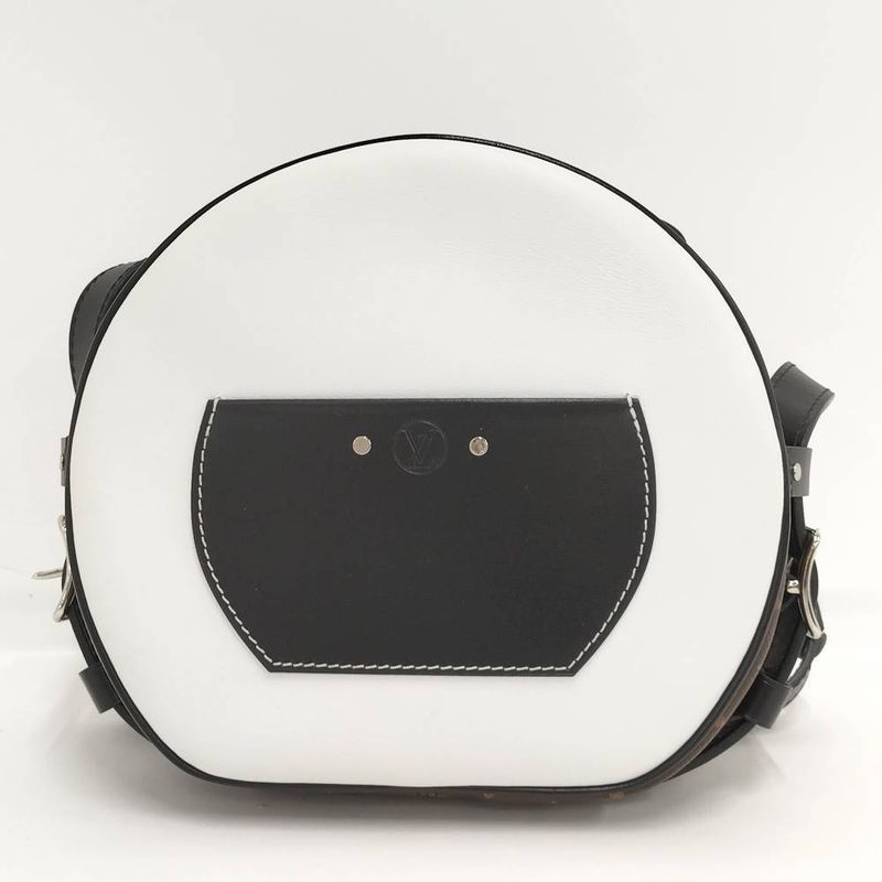 Louis Vuitton Chapeau Small Shoulder Bag LV Air Line Monogram