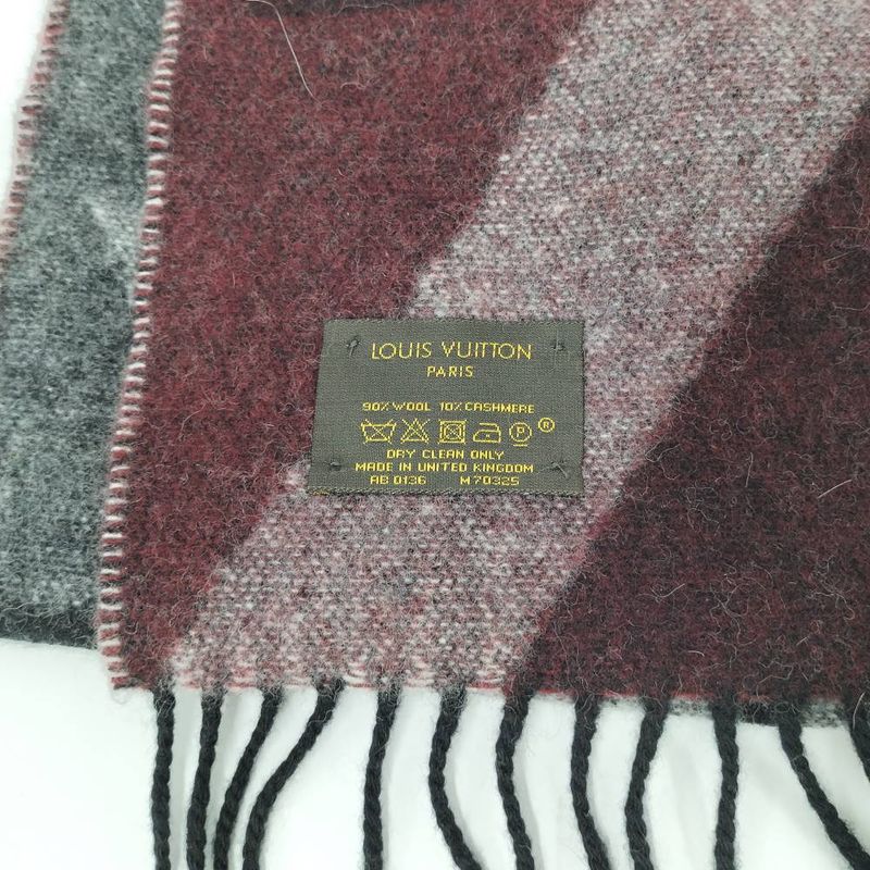 Louis Vuitton Echarpe Infini Scarf