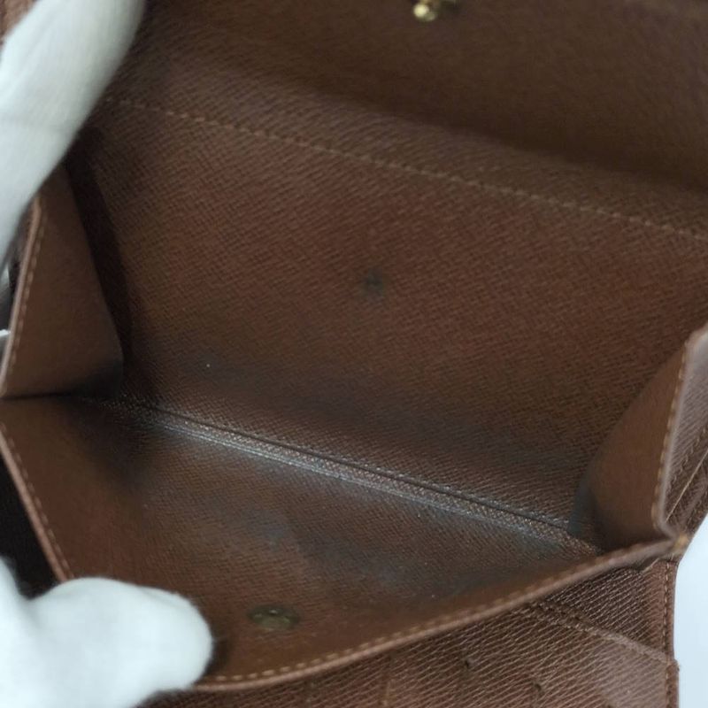 Louis Vuitton Pochette Passpole Trifold Wallet with Passcase Monogram