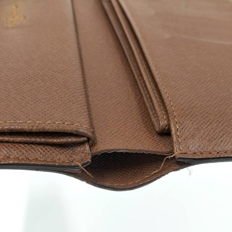 Louis Vuitton Pochette Passpole Trifold Wallet with Passcase Monogram