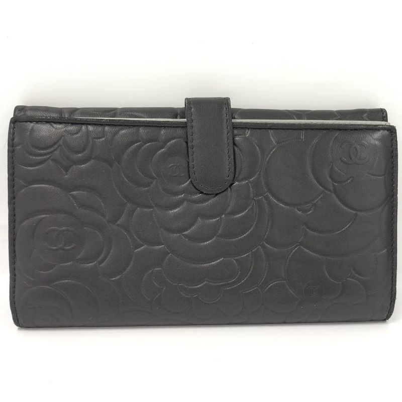 Chanel Camellia Bifold Wallet Leather Black